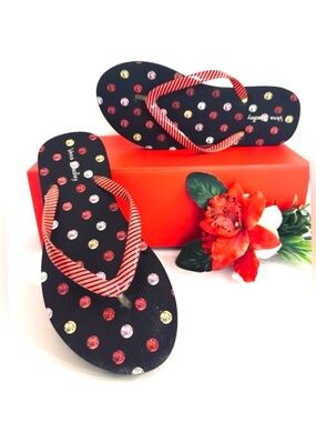 VERA BRADLEY ~ Black Flip Flops with Red Striped Straps Polka Dots Beach Days